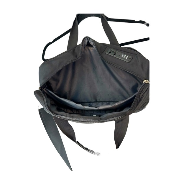 Black lockable laptop bag - Picture 3 of 3